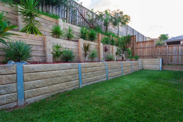 Completed Retaining Wall Project in Eugene backyard